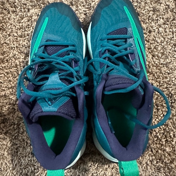 Nike Giannis Immortality 3 Basketball Shoes - Mens Sz 11
Like-New (Worn Once) - Picture 2 of 4